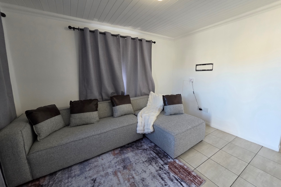 2 Bedroom Property for Sale in Westridge Western Cape